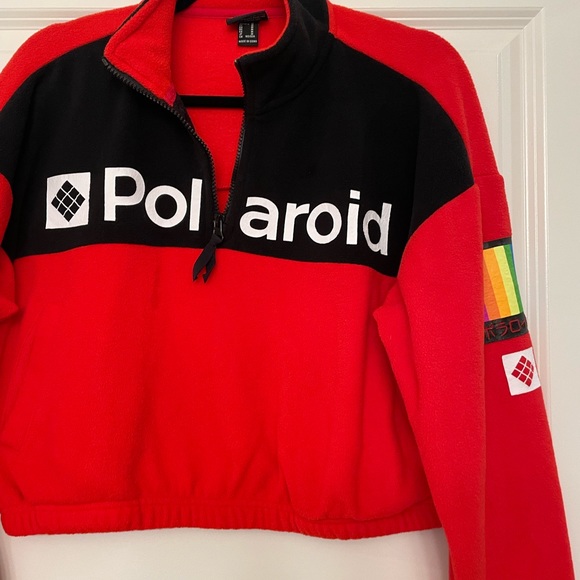 Polaroid Cropped Quarter Zip - Picture 3 of 10
